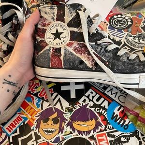 Rugged UK flag converse high tops